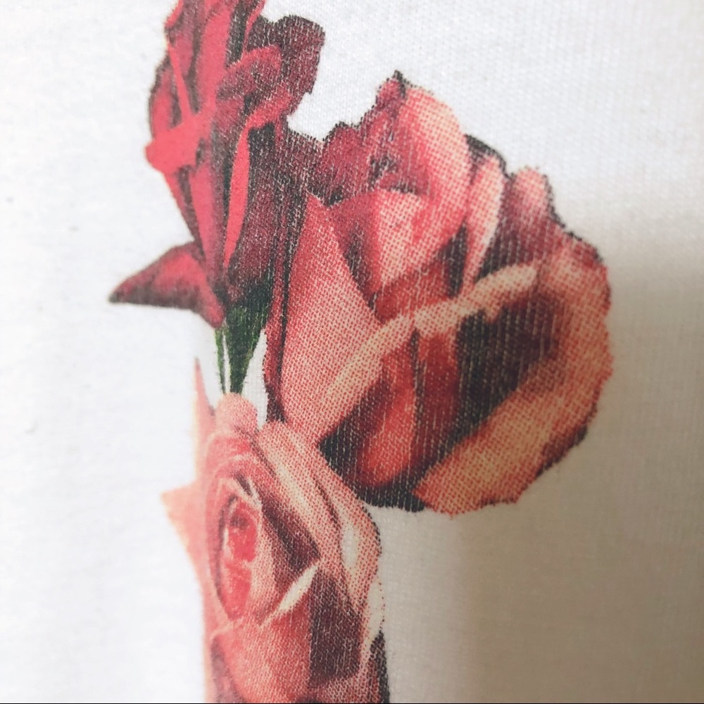 🌷Vintage Liz Claiborne Rose Graphic Tee🌷 - Picture 8 of 11